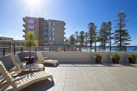 Manly Paradise Motel & Apartments - Accommodation Sunshine Coast 7