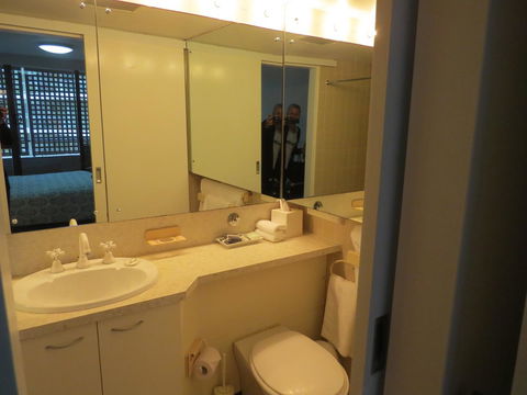 Manly Paradise Motel & Apartments - Accommodation Sunshine Coast 39