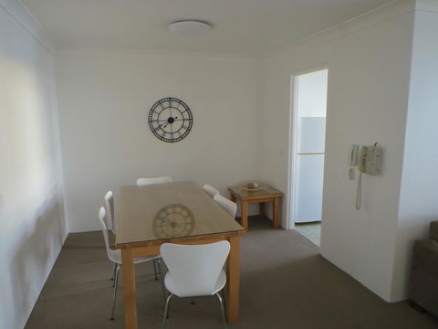 Manly Paradise Motel & Apartments - Accommodation Sunshine Coast 37