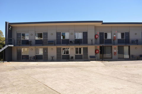 Commercial Hotel Motel Lithgow - Accommodation Sunshine Coast 0