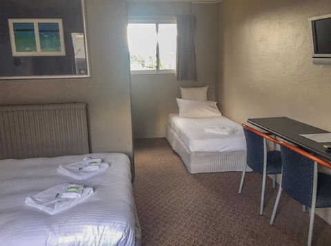 Commercial Hotel Motel Lithgow - Accommodation Sunshine Coast 11
