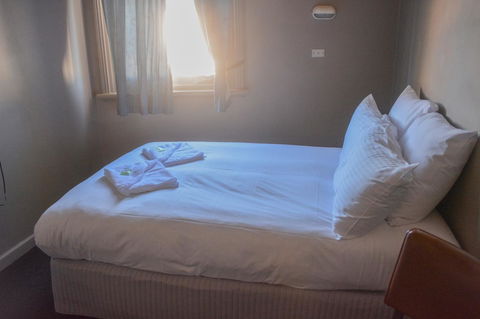 Commercial Hotel Motel Lithgow - Accommodation Sunshine Coast 22