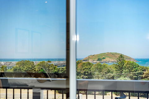 The Observatory Self Contained Apartments - Accommodation Sunshine Coast 2