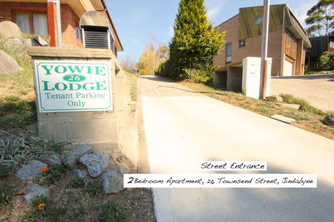 Full Circle Apartments - Accommodation Sunshine Coast 32