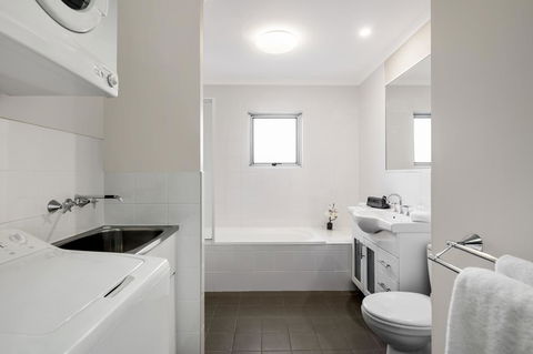 Quest Wollongong - Accommodation Sunshine Coast 1