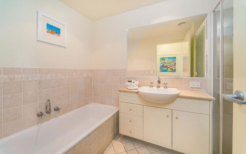 The Cove Yamba - Accommodation Sunshine Coast 33