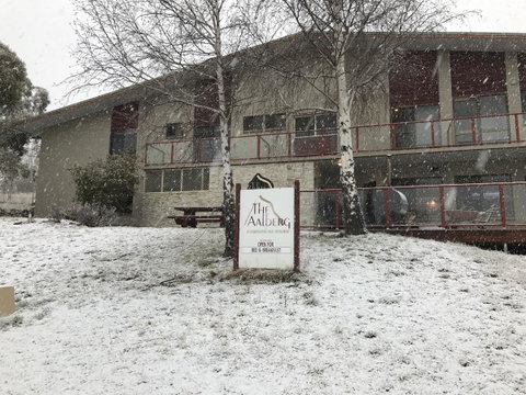 Yuki Inn Jindabyne - Accommodation Sunshine Coast 0