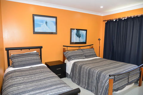 The Boat House - Accommodation Sunshine Coast 19