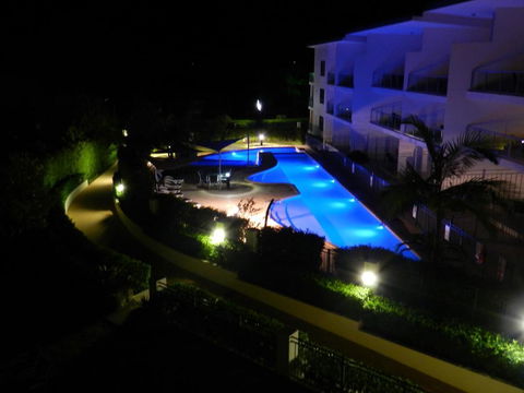 Boathouse Resort (Water Front) - Accommodation Sunshine Coast 12