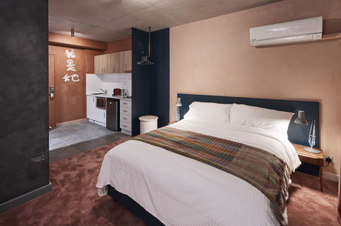 The Collectionist Newtown - Accommodation Sunshine Coast 25