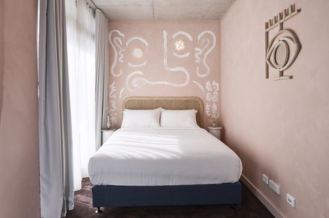 The Collectionist Newtown - Accommodation Sunshine Coast 23