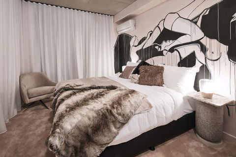 The Collectionist Newtown - Accommodation Sunshine Coast 9