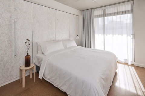 The Collectionist Newtown - Accommodation Sunshine Coast 15