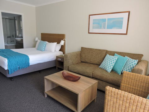 BASE Holidays - Ettalong Beach Premium Apartments - Accommodation Sunshine Coast 13