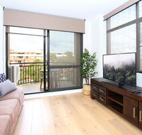Vibrant inner-city living - Darling Harbour fringe - Accommodation Sunshine Coast