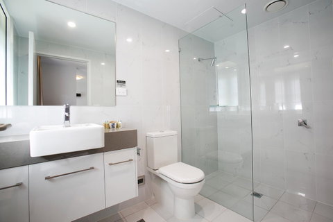 The Lucky Hotel - Accommodation Sunshine Coast 30