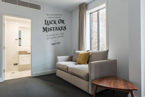 The Lucky Hotel - Accommodation Sunshine Coast 23