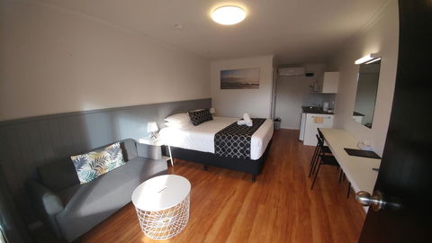 Eden Motel - Accommodation Sunshine Coast 0