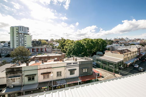 The Urban Newtown - Accommodation Sunshine Coast 17