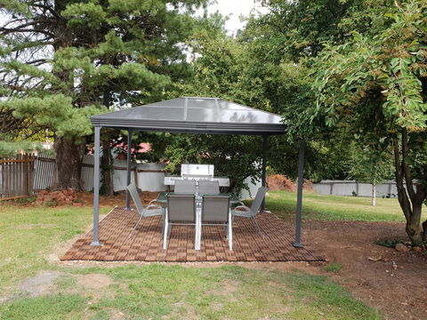 The Apple Inn - Accommodation Sunshine Coast 3