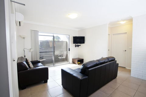 Bluegum Apartments Newcastle - Accommodation Sunshine Coast 6