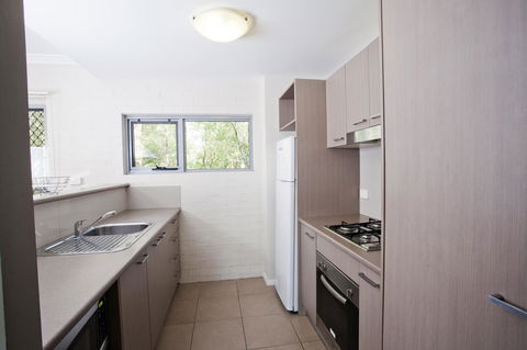 Bluegum Apartments Newcastle - Accommodation Sunshine Coast 5