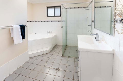 Bluegum Apartments Newcastle - Accommodation Sunshine Coast 20