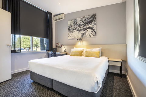 Nightcap At Colyton Hotel - Accommodation Sunshine Coast 1