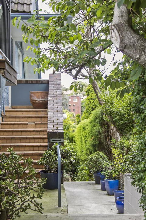Summery, Spacious 4 Bed Home In Kurraba Point - Accommodation Sunshine Coast 15