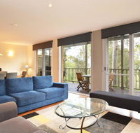 Villa De Saran located within Cypress Lakes - Accommodation Sunshine Coast