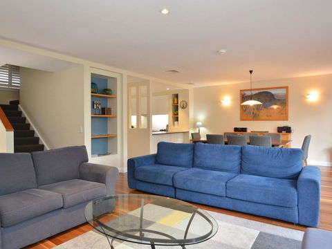 Villa De Saran Located Within Cypress Lakes - Accommodation Sunshine Coast 11