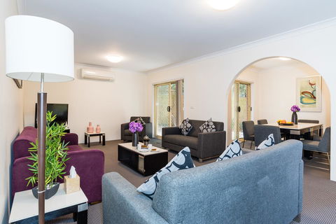 Eastwood Furnished Apartments - Accommodation Sunshine Coast 0