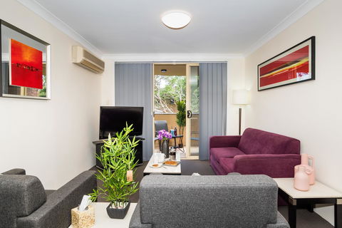 Eastwood Furnished Apartments - Accommodation Sunshine Coast 1