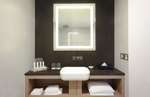 Furama Darling Harbour - Accommodation Sunshine Coast 8