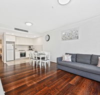 Cosy Apartment in Central Sydney - Accommodation Sunshine Coast
