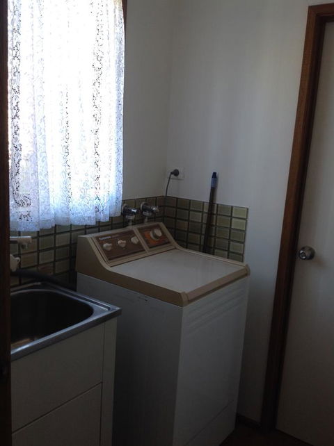 7 Melbourne Street - Accommodation Sunshine Coast 10