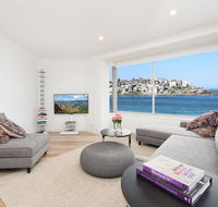 Right on Bondi - Accommodation Sunshine Coast