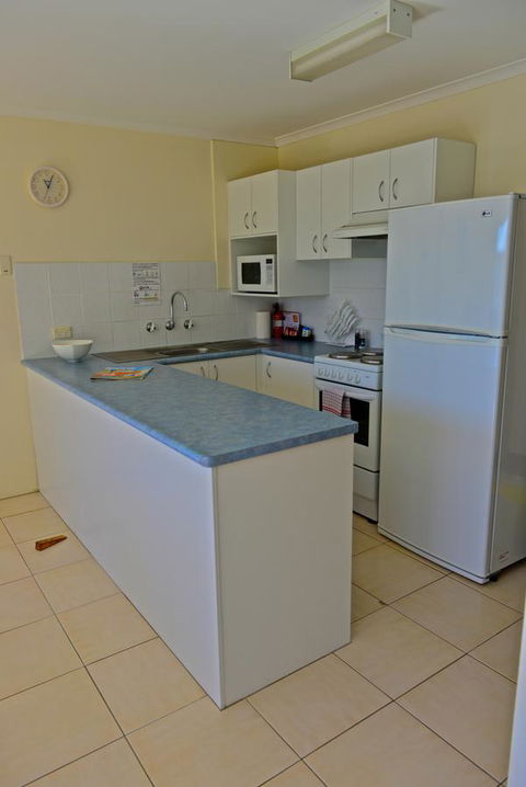 Beach House Holiday Apartments - Accommodation Sunshine Coast 12