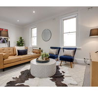 Large stylish and quiet penthouse steps from surf - Accommodation Sunshine Coast