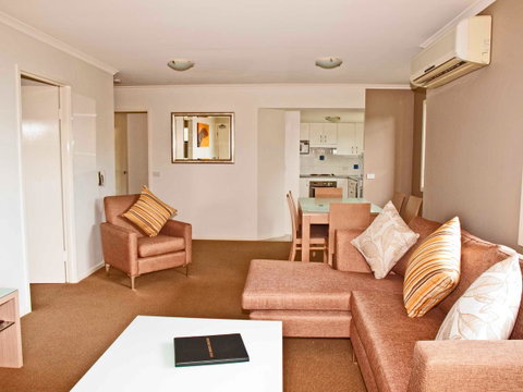 South Pacific Apartments - Accommodation Sunshine Coast 14