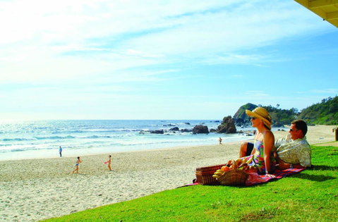 South Pacific Apartments - Accommodation Sunshine Coast 1