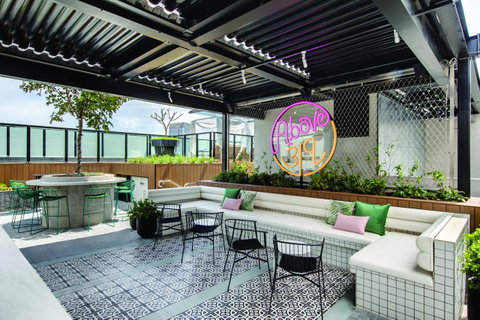 Vibe Hotel Sydney Darling Harbour - Accommodation Sunshine Coast 8