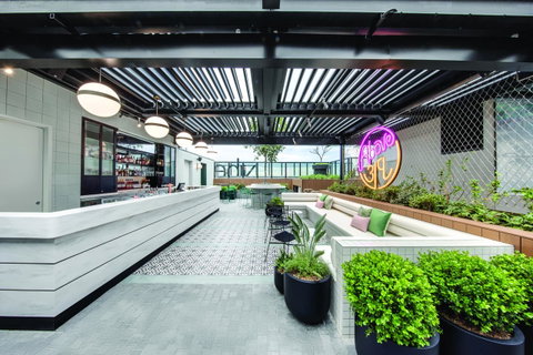 Vibe Hotel Sydney Darling Harbour - Accommodation Sunshine Coast 9