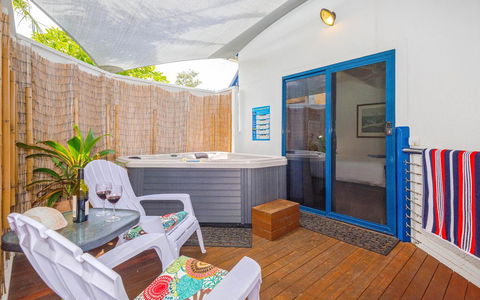 Coast Yamba - Adults Only - Accommodation Sunshine Coast 3