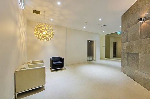 Wyndel Apartments North Sydney - Harbour Watch - Accommodation Sunshine Coast 6