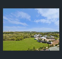 Nomikis'On The Avenue - Accommodation Sunshine Coast