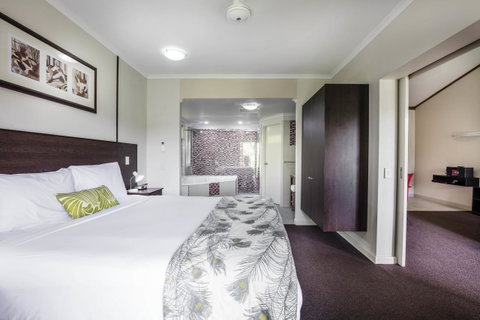 Mercure Darwin Airport Resort - Accommodation Sunshine Coast 14