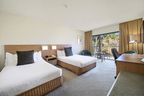 DoubleTree By Hilton Alice Springs - Accommodation Sunshine Coast 42