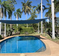 Pine Tree Motel - Accommodation Sunshine Coast