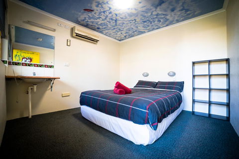 Jump Inn Alice Budget Accommodation - Accommodation Sunshine Coast 9